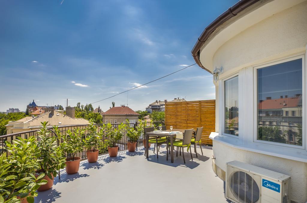 Terrace Apartments At City Park Budapest Exterior foto